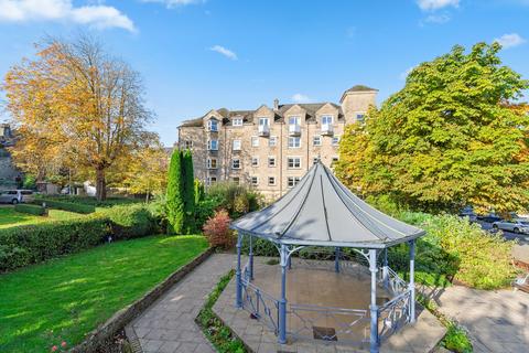 2 bedroom flat to rent, The Grove, Ilkley, West Yorkshire, LS29