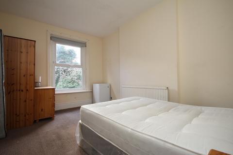 2 bedroom flat to rent, Sheldon Road, Nether Edge, Sheffield, S7