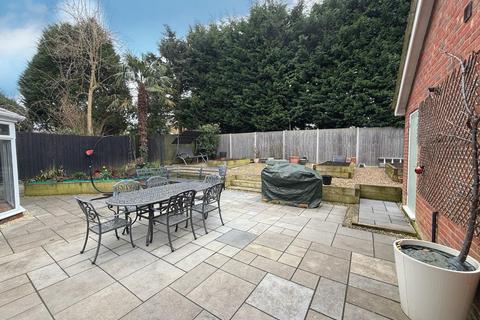5 Chestnut Close, Milton Malsor, Northampton, NN7 3HJ