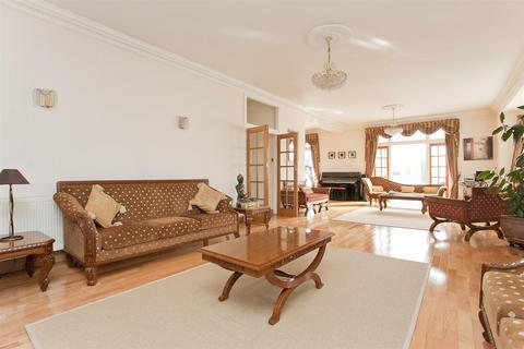 8 bedroom house for sale, Old Park Ridings, London