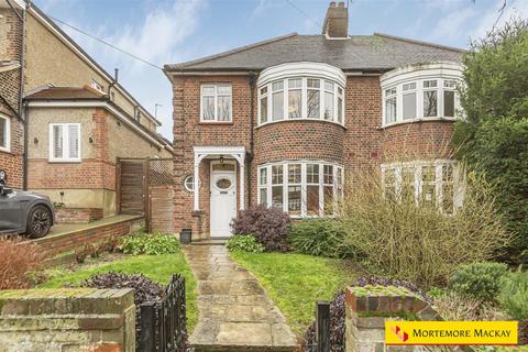 4 bedroom semi-detached house for sale, The Chine, London