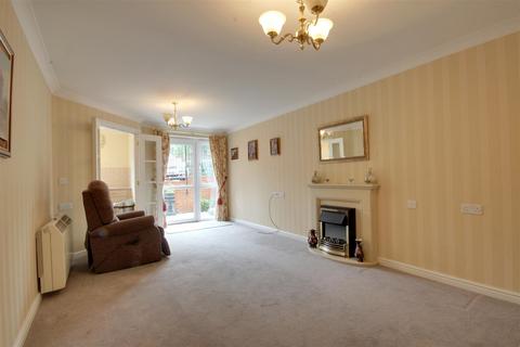 1 bedroom retirement property for sale, Winchmore Hill Road, London