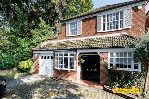 4 bedroom detached house for sale, Green Dragon Lane, London