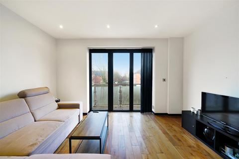 2 bedroom apartment for sale, Bramley Road, London