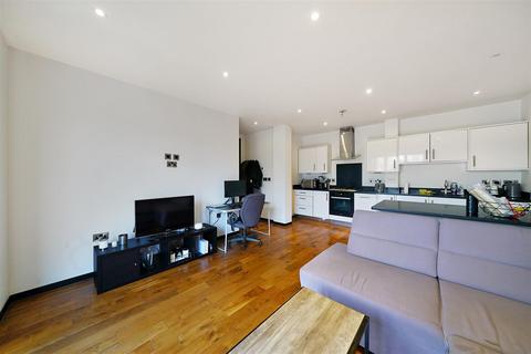 2 bedroom apartment for sale, Bramley Road, London