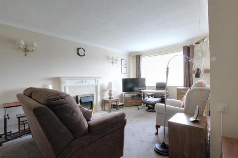 2 bedroom retirement property for sale, Homewillow Close, London