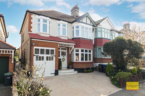 4 bedroom semi-detached house for sale, Hillcrest, London