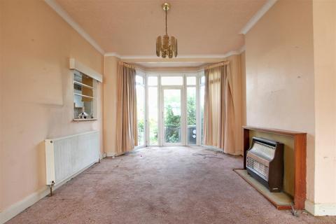 3 bedroom terraced house for sale, Firs Park Avenue, London