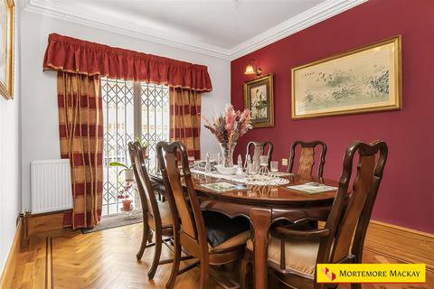 4 bedroom end of terrace house for sale, Bourne Hill, London