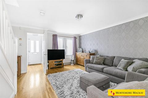 3 bedroom semi-detached house for sale, Hanbury Drive, London