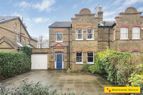 4 bedroom semi-detached house for sale, Green Dragon Lane, London