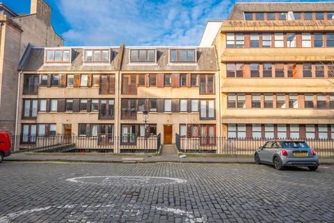 31/8 Fettes Row, Edinburgh, EH3