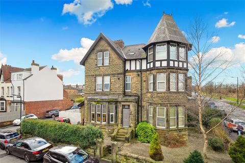 1 bedroom apartment for sale, West Lea Avenue, Harrogate, North Yorkshire, HG2