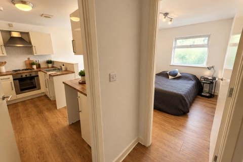 1 bedroom flat to rent, 8a Sandhurst Road, Leicester LE3