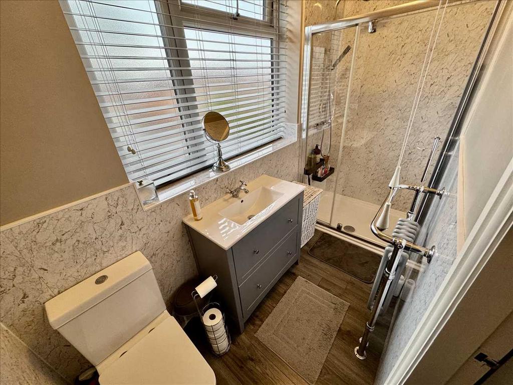 En suite shower room