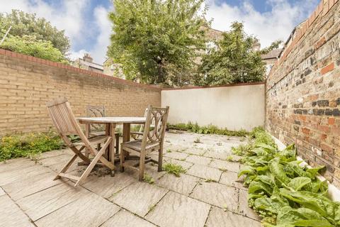 5 bedroom terraced house to rent, Solon Road, London SW2