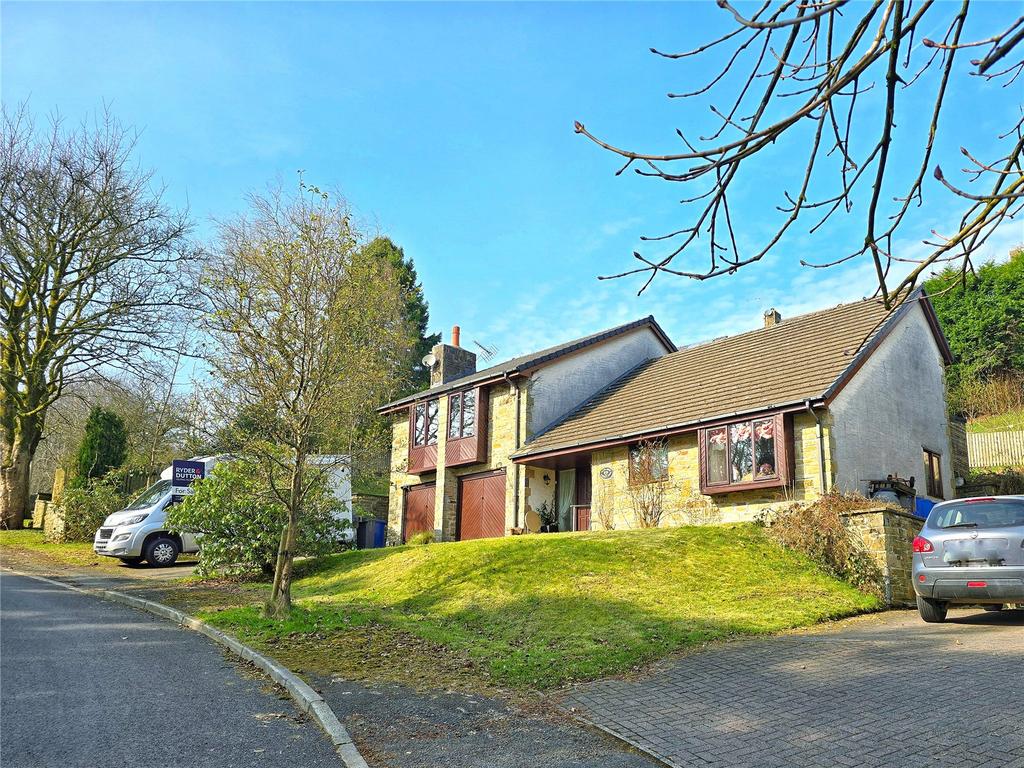 Detached Home