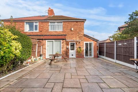 3 bedroom semi-detached house for sale, Oliver Road, St. Helens, WA10