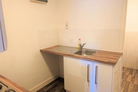 1 bedroom flat to rent, Fosse Road Central, Leicester LE3