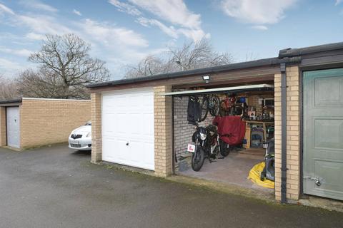 Garage for sale, Garage Easter Warriston, Edinburgh, EH7 4QZ