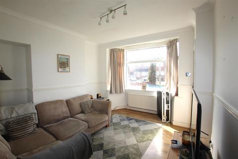 3 bedroom semi-detached house for sale, Glencoe Avenue, Leicester