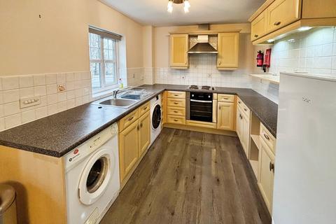 2 bedroom flat to rent, Printers Close, Manchester, Greater Manchester, M19