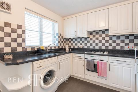 2 bedroom end of terrace house for sale, Endeavour Close, Ashton-On-Ribble, Preston