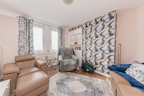 2 bedroom apartment for sale, Woodside Terrace, Dundee DD4