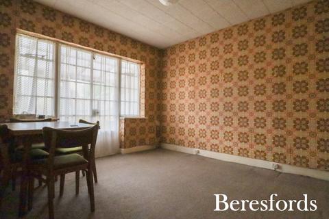 undefined, Ingrebourne Gardens, Upminster, RM14