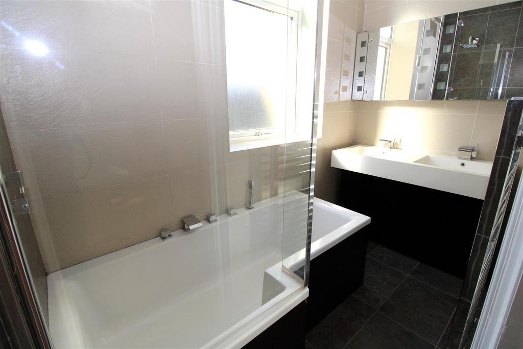 New bathroom.jpg
