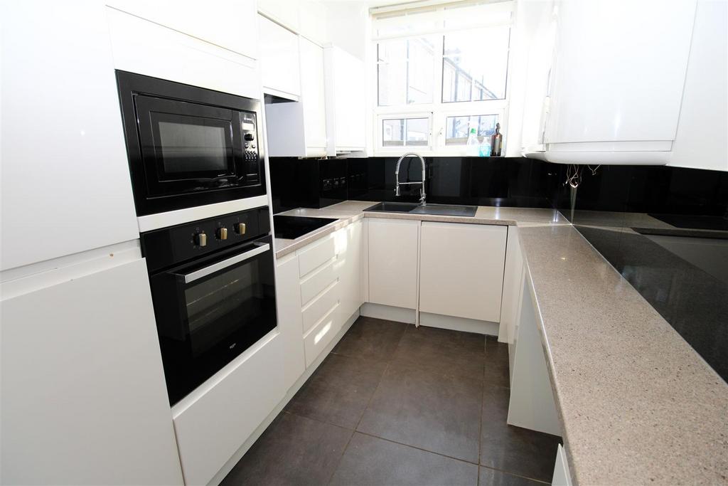 New kitchen2.jpg