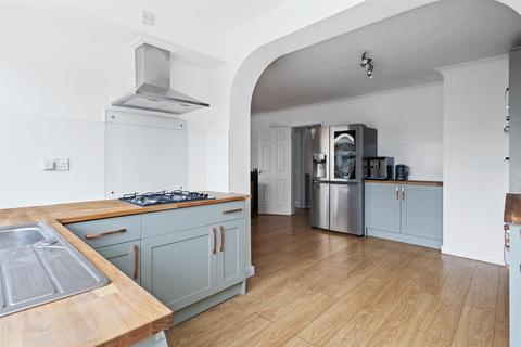 47 Chantry Heath Crescent, Knowle, Solihull, B93 9NJ