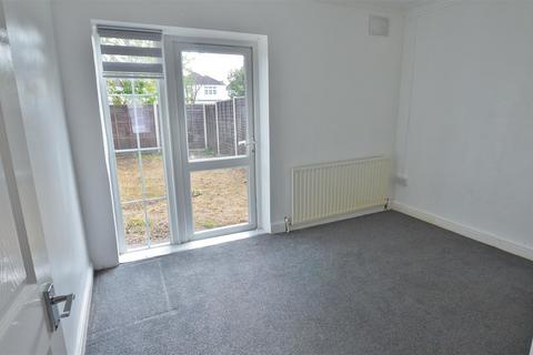 1 bedroom maisonette to rent, Wiltshire Avenue, Slough