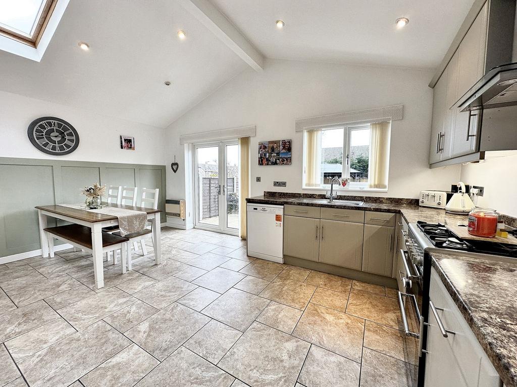 Dining Kitchen
