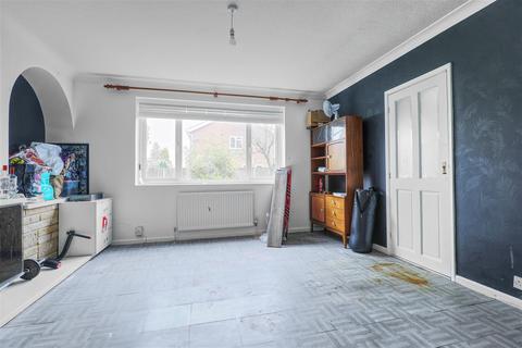 5 bedroom semi-detached house for sale, Evergreen Road, Ware