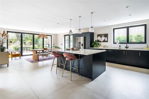 Mayrose Barn Star Hill, Churt, Farnham, GU10 2HS