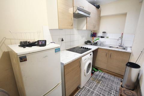 1 bedroom flat to rent, Uxbridge Road, Uxbridge, UB10