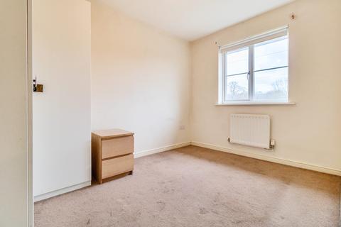 11 Beechfield Close, Borehamwood, WD6 4NT