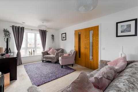 3 bedroom terraced house for sale, 43 Ashgrove Gardens, Edinburgh, EH20 9GA