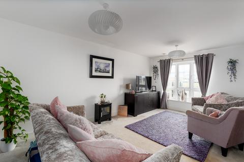 3 bedroom terraced house for sale, 43 Ashgrove Gardens, Edinburgh, EH20 9GA