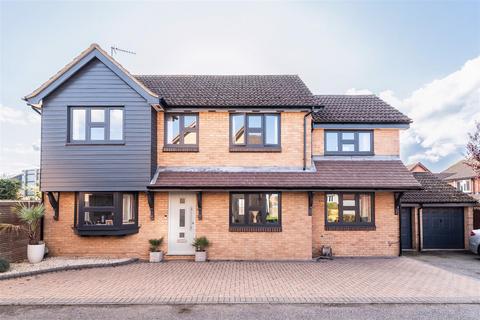 4 bedroom detached house to rent, Thame, Oxfordshire