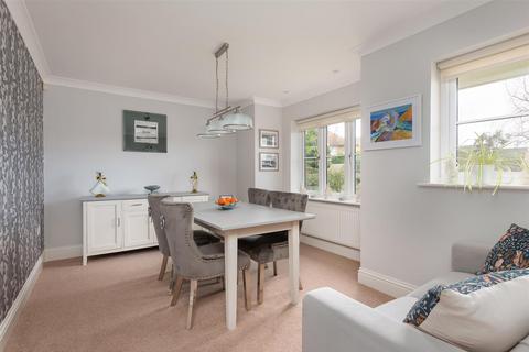4 bedroom detached house for sale, Invicta Road, Whitstable