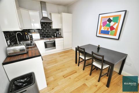 1 bedroom apartment for sale, High Road, North Finchley, N12