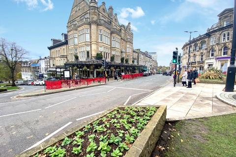 1 bedroom apartment for sale, Montpellier Apartments, Parliament Terrace, Harrogate, HG1 2QY