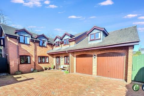 6 bedroom detached house for sale, Peakes Road, Rugeley, WS15 2LX