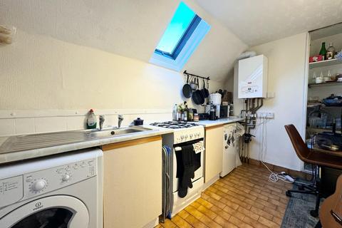 1 bedroom flat to rent, Crouch End Hill, Crouch End