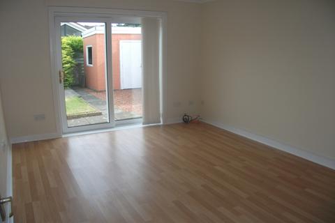 3 bedroom bungalow to rent, Dark Brig Road, Carluke ML8