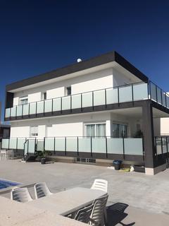 4 bedroom villa, Av. de Polonia