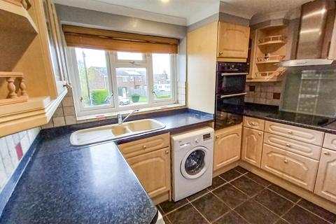 2 bedroom maisonette to rent, Sandy Way, Barford, Warwick