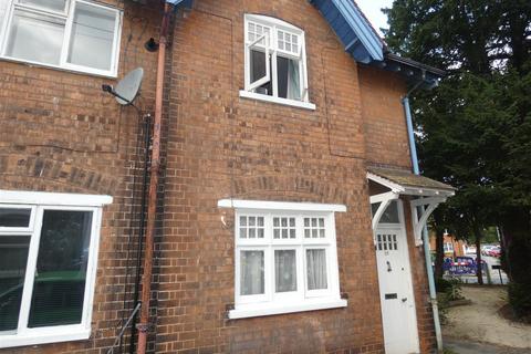 2 bedroom end of terrace house to rent, 26 Station Road Brough